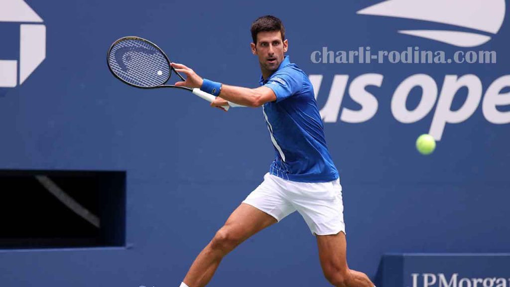 Novak Djokovic ทำพลาดและแพ้ให้กับทาง Daniil Medvedev ทำให้เจ้าตัวผ่านเข้าถึงรอบรองชนะเลิสในศึกการแข่งขัน ATP ชาวเซิร์บมีข้อผิดพลาด 24 