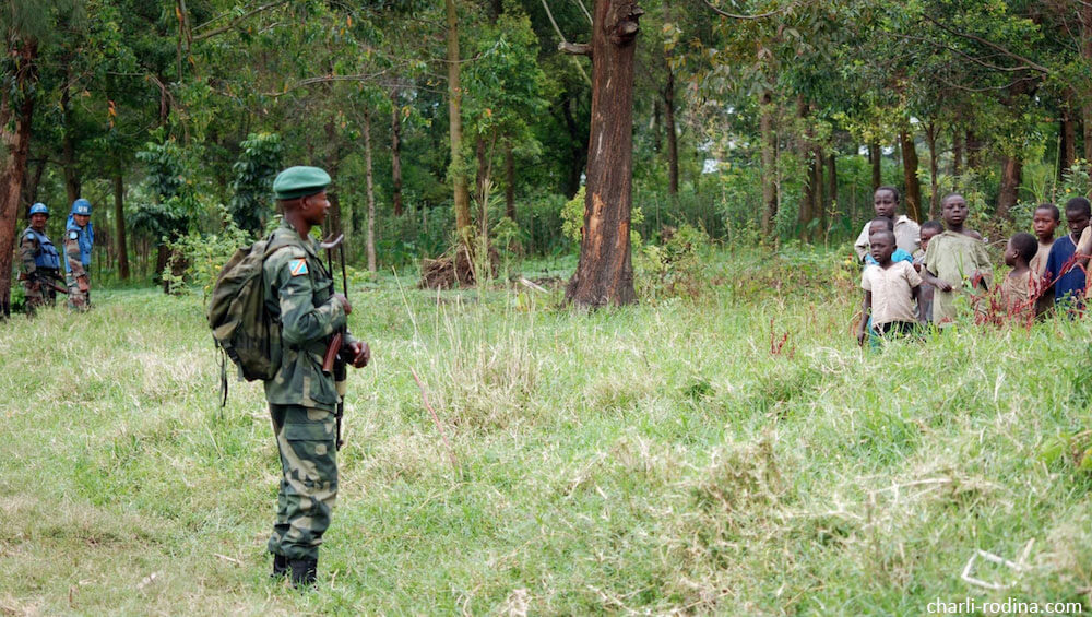 Suspected rebels ผู้ต้องสงสัยก่อการกบฏสังหารตำรวจ 8 นาย