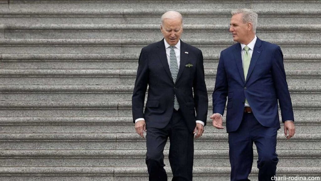 Biden signs debt เหลือเวลาอีกเพียงสองวัน ประธานาธิบดีโจ ไบเดนได้ลงนามในกฎหมายที่ยกระดับเพดานหนี้ของประเทศป้องกัน